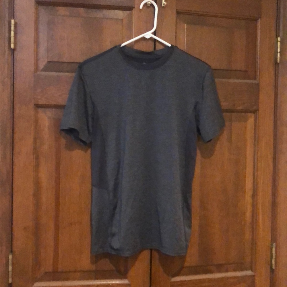 BCG Med Men’s shirt with mesh back